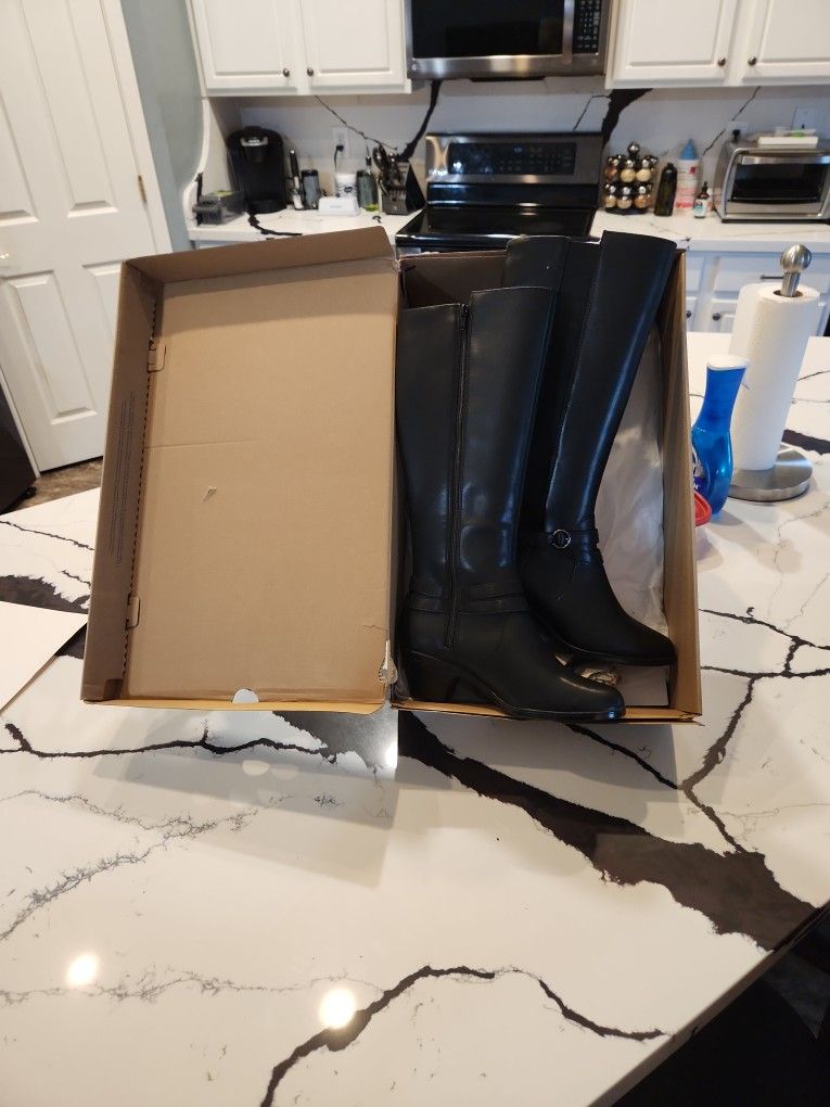 Black Leather Knee High Boots