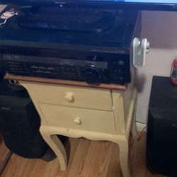 Sony Speakers(2) / 1 Sony Receiver (Together)