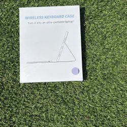 Wireless Keyboard Case (purple)  IPAD 9TH GEN