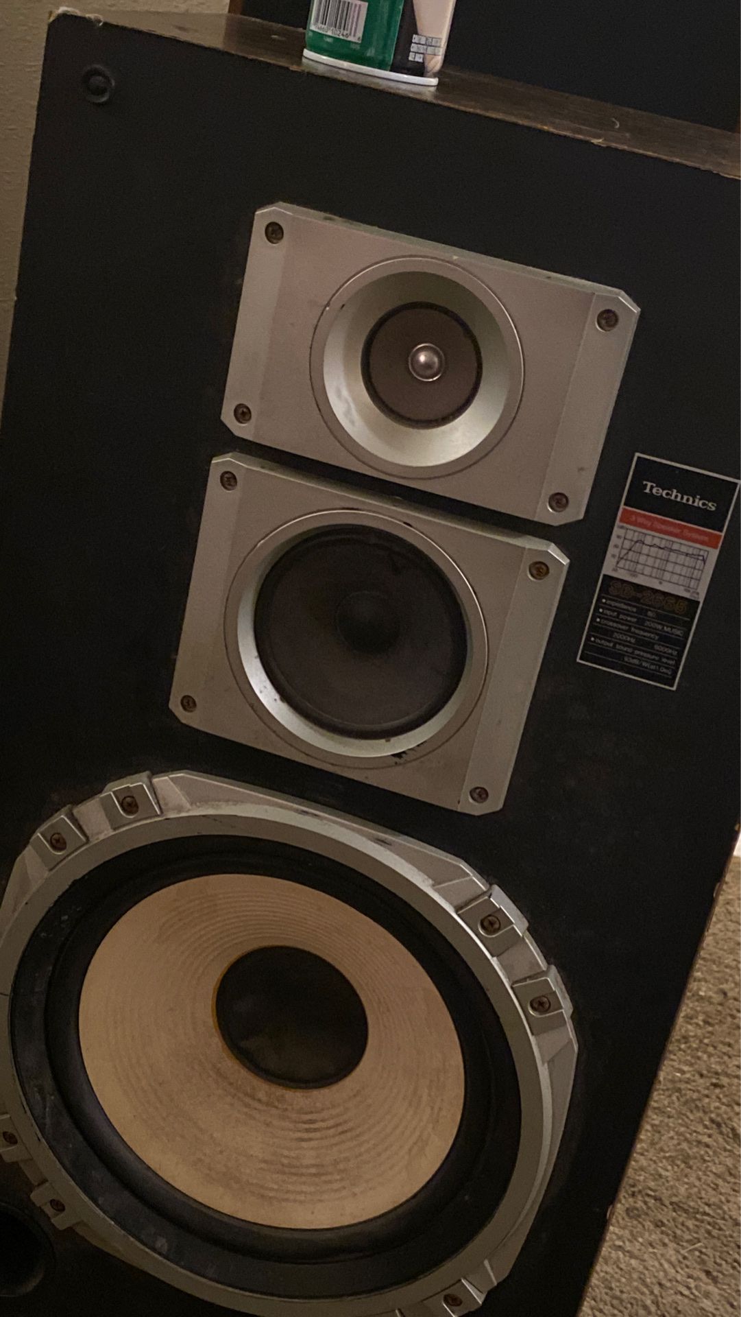 Vintage Technics speakers (for parts)