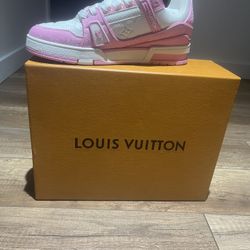 Louis Vuitton Trainers Pink
