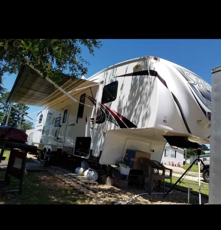 2013 Palomino Sabre By Fores River