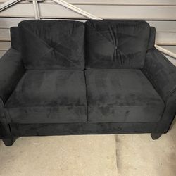 Sofa/Love Seat