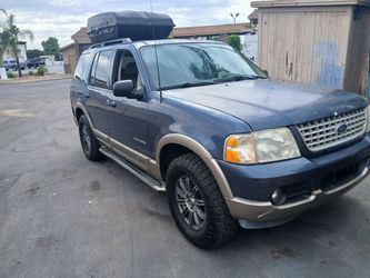 Ford explorer Eddie Bauer