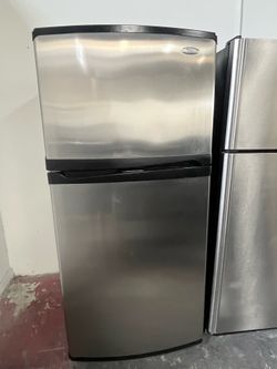 Refrigerator Whirlpool 30”