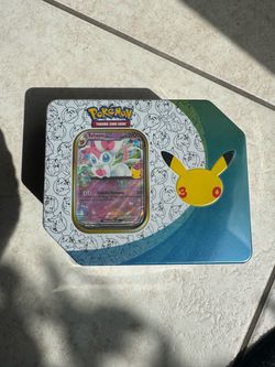 Pokemon 30th Anniversary Tin Sylveon