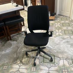 Steelcase Amia   Office Chair 