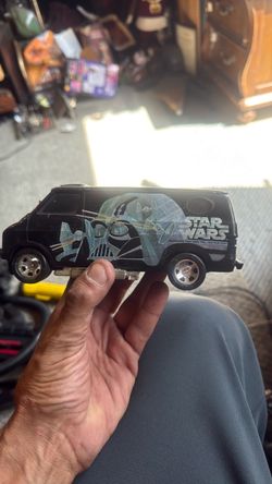 Star Wars van memorabilia