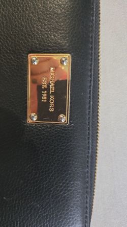 Marc Jacobs Genuine Leather Wallet