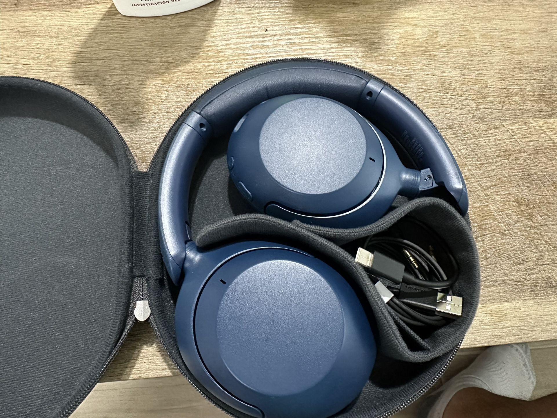 sony headphones noise cancelling