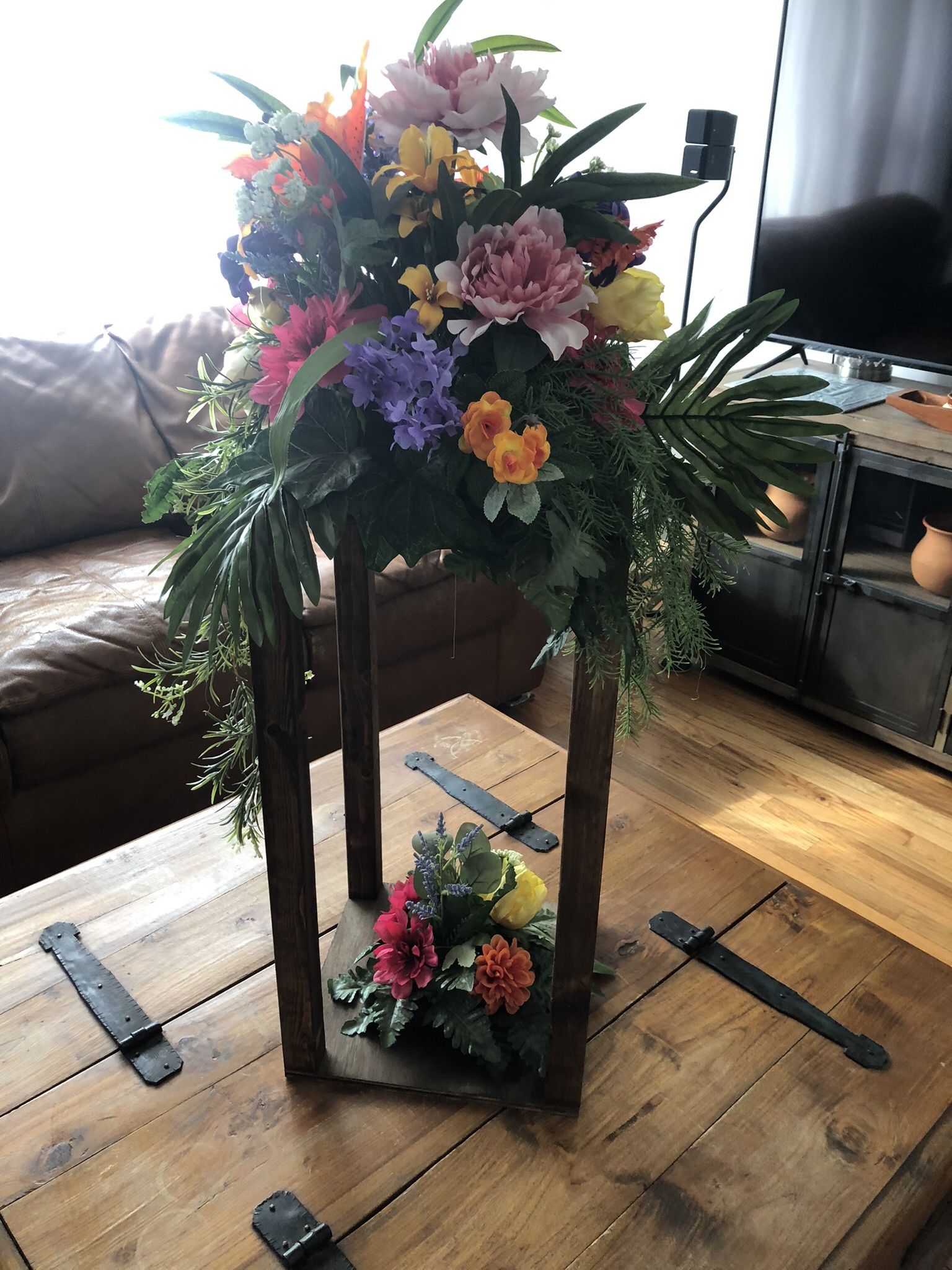 Beautiful Table Centerpiece