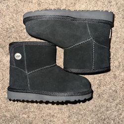 Brand new Ugg boots size 10c toddler $75