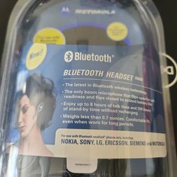Brand New Bluetooth Headset Made By Motorola 