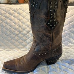 Vintage Ariat Women’s Leather Rhinestone Boots Size 7.5 M
