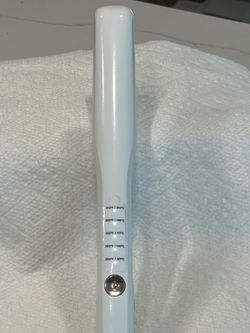 T3 SinglePass StyleMax Professional 1” Flat Iron (Used One)