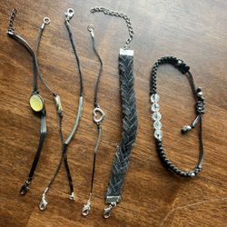 Six Bracelets 