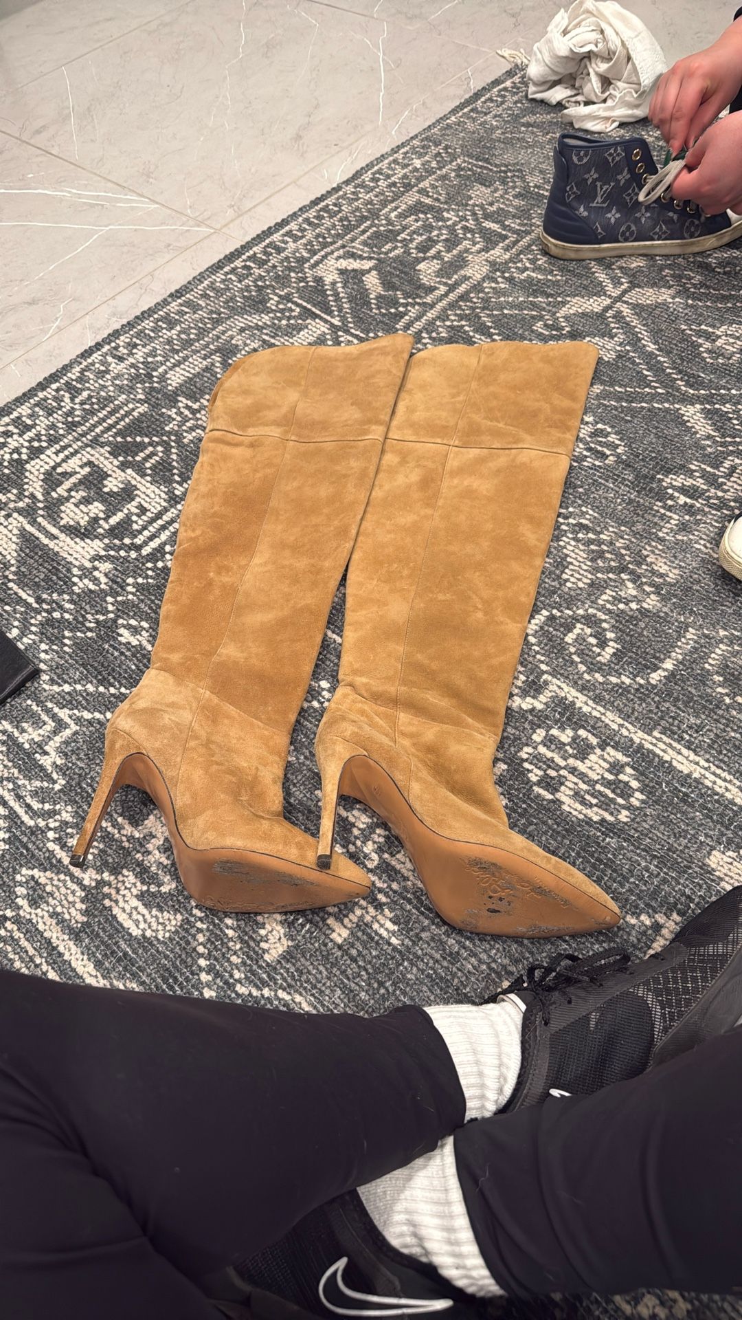Alice and Olivia Boots