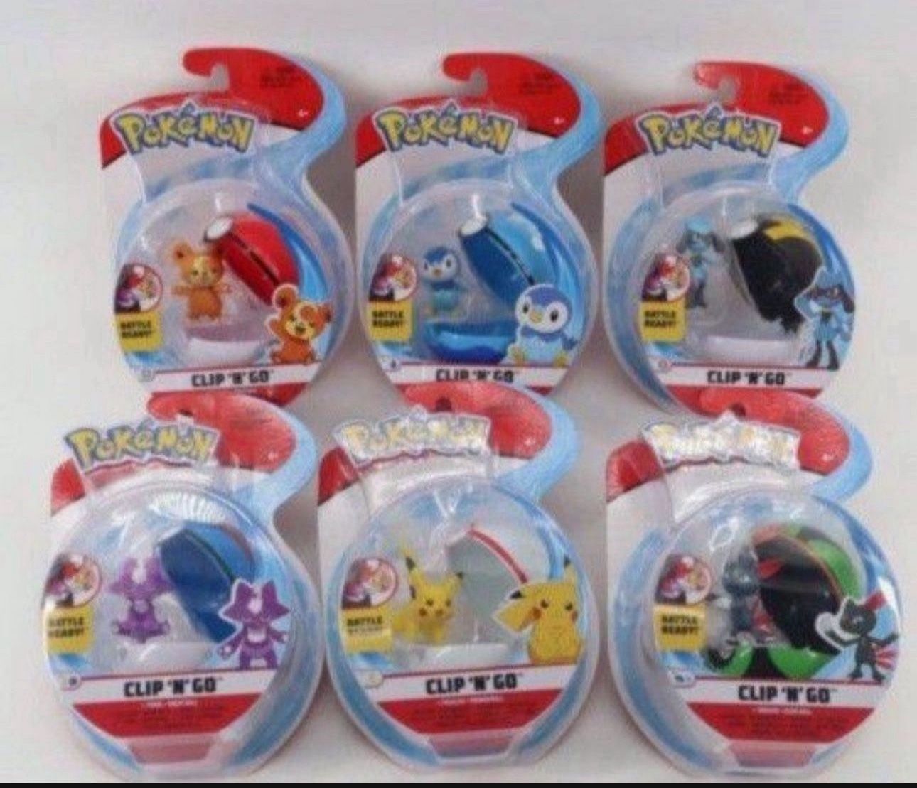 6 Pack Pokemon Clip N Go Poke Ball Set.
