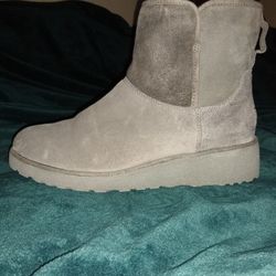 UGG KRISTINE Classic Slim Genuine Sheepskin Booties