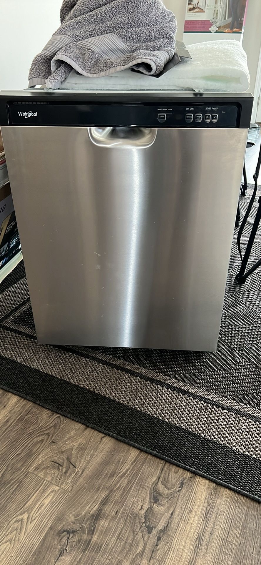 Whirlpool Dishwasher