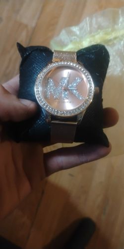 Mk watch