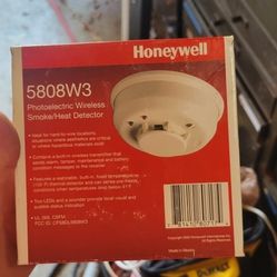 Honeywell Wireless Smoke Detector (5808W3)