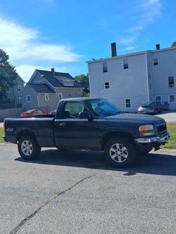 2005 GMC Sierra