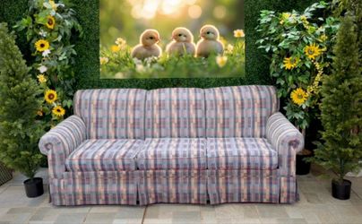 Free Delivery 🚚 Used Multi Colored Striped Purple Couch