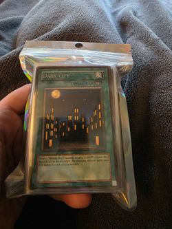 Yu-Gi-Oh deck 50+ cards, $30+ in value