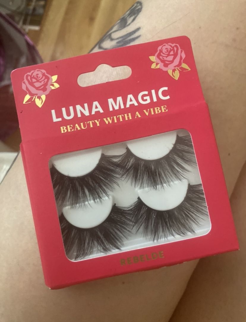 Luna Magic Lashes