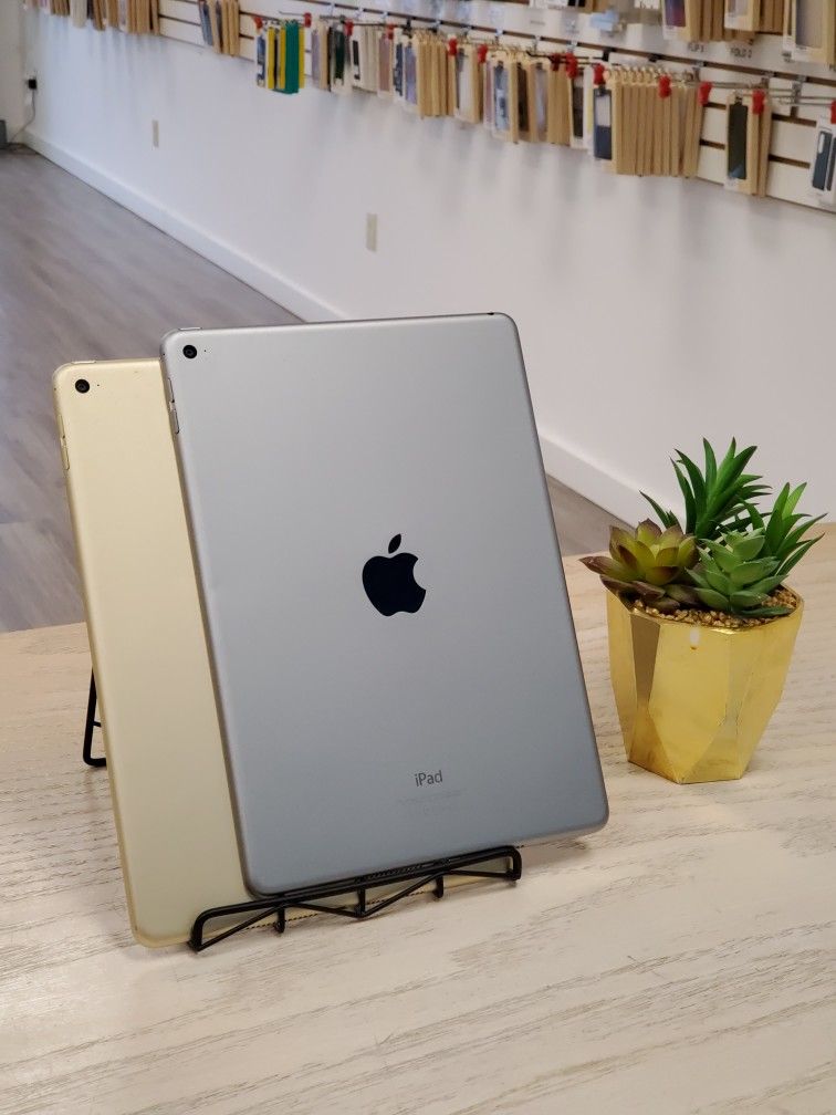 Apple IPad 8th Gen LTE - Great Deals - 90 Days Warranty Included