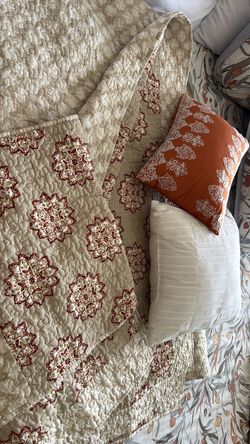 Queen/King Quilted Set
