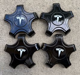 Tesla Model 3 Center Caps