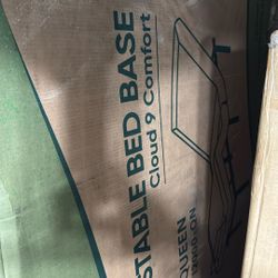 Queen Size adjustable bed frame