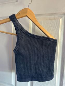 NIKIBIKI ATHLEISURE TOP