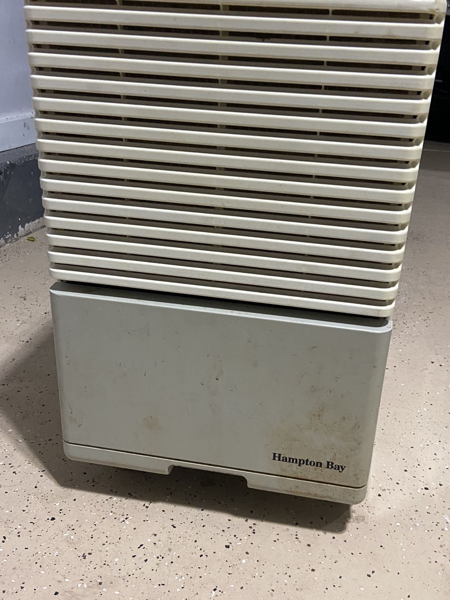 Hampton bay Dehumidifier