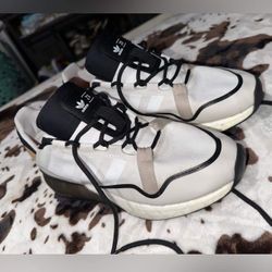 Boys Adidas Sneakers 