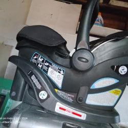 Graco Car Seat And Base