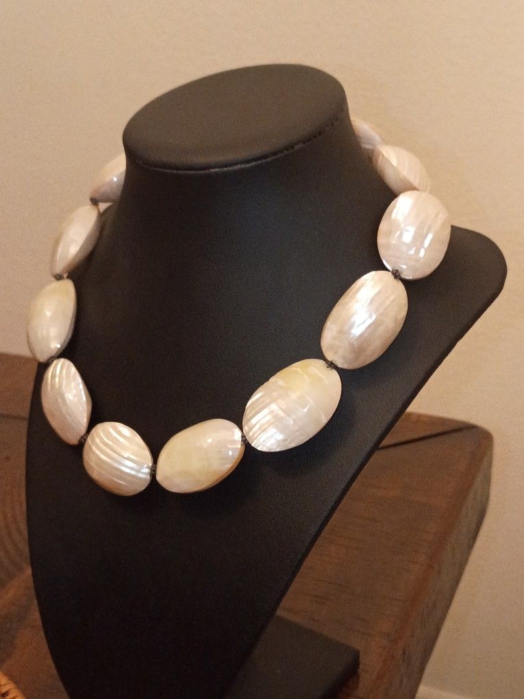 Vintage Sterling Silver & Mother Of Pearl Necklace