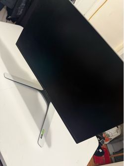 Lunar white  27inch Alienware 240hz monitor  1920x1080p
