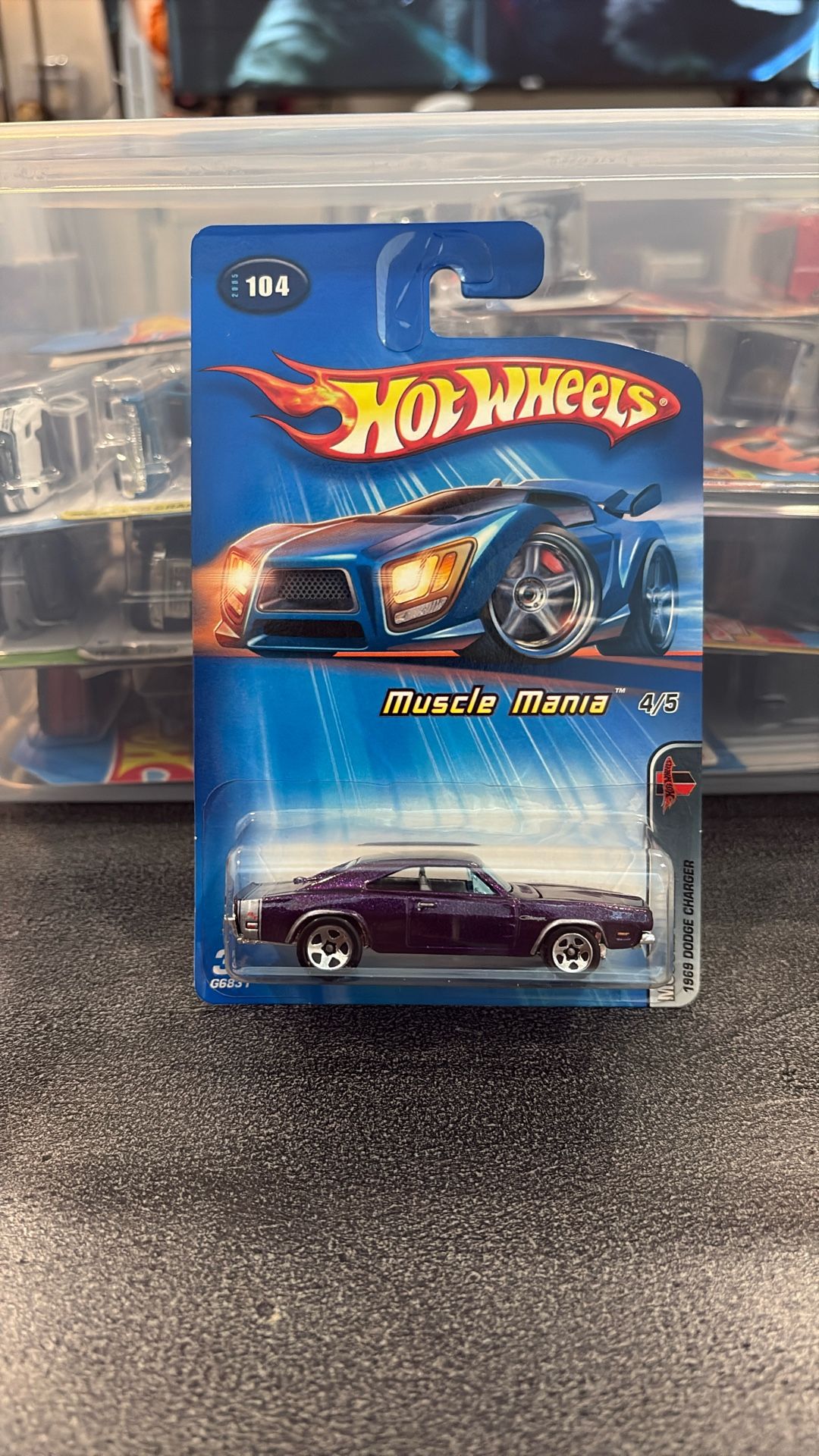 Hot Wheels Dodge Charger (with Opening Hood)