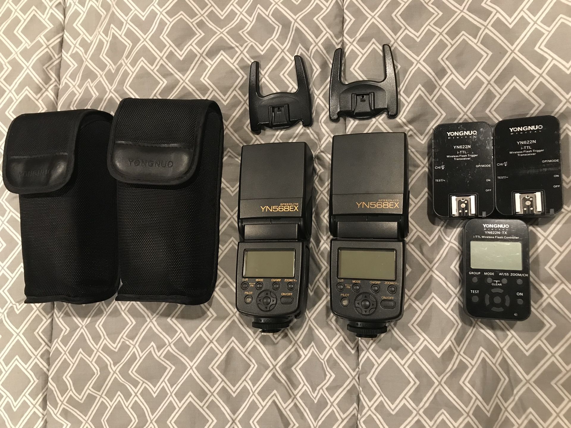 Yongnuo flashes (2), triggers (2), and controller