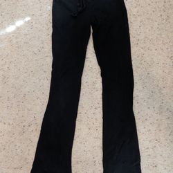 Black Pants 