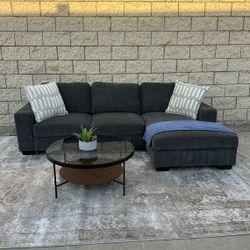 *Free Delivery* Gray Sectional Couch Sleeper Sofa w/ Storage