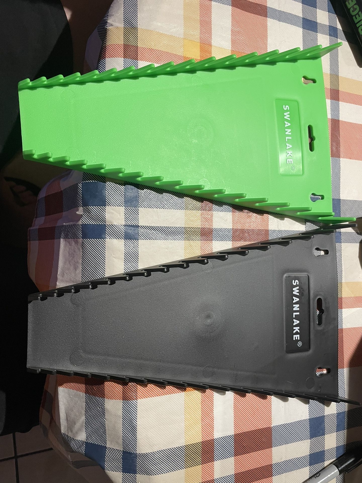 (2) magnetic wrench holder set one in black and one in green $20 for both in n Lakeland