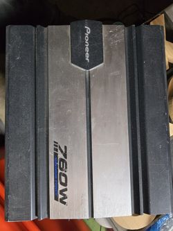Pioneer 760 ×2  Amp