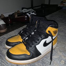 Jordan 1 OG Yellow Taxi