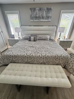 White bedroom set