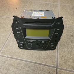 2014 Hyundai Santa Fe Radio