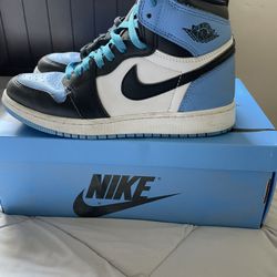 Air Jordan 1 Retro High UNC